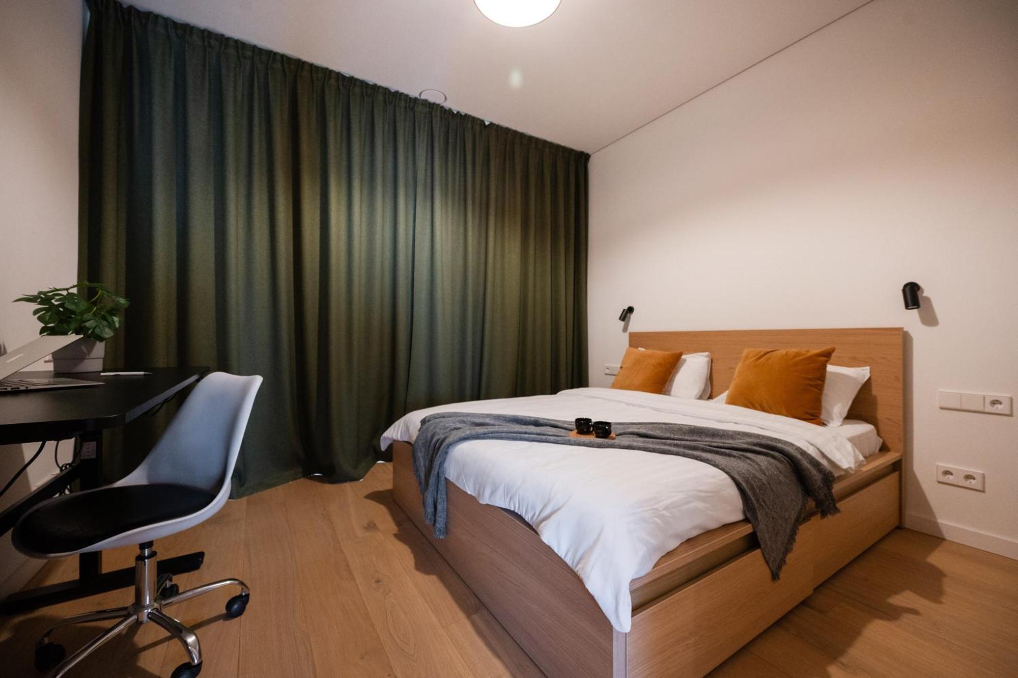 Apartament Cohost I Newly Built By Historical Bastion Wall, Self Check In *