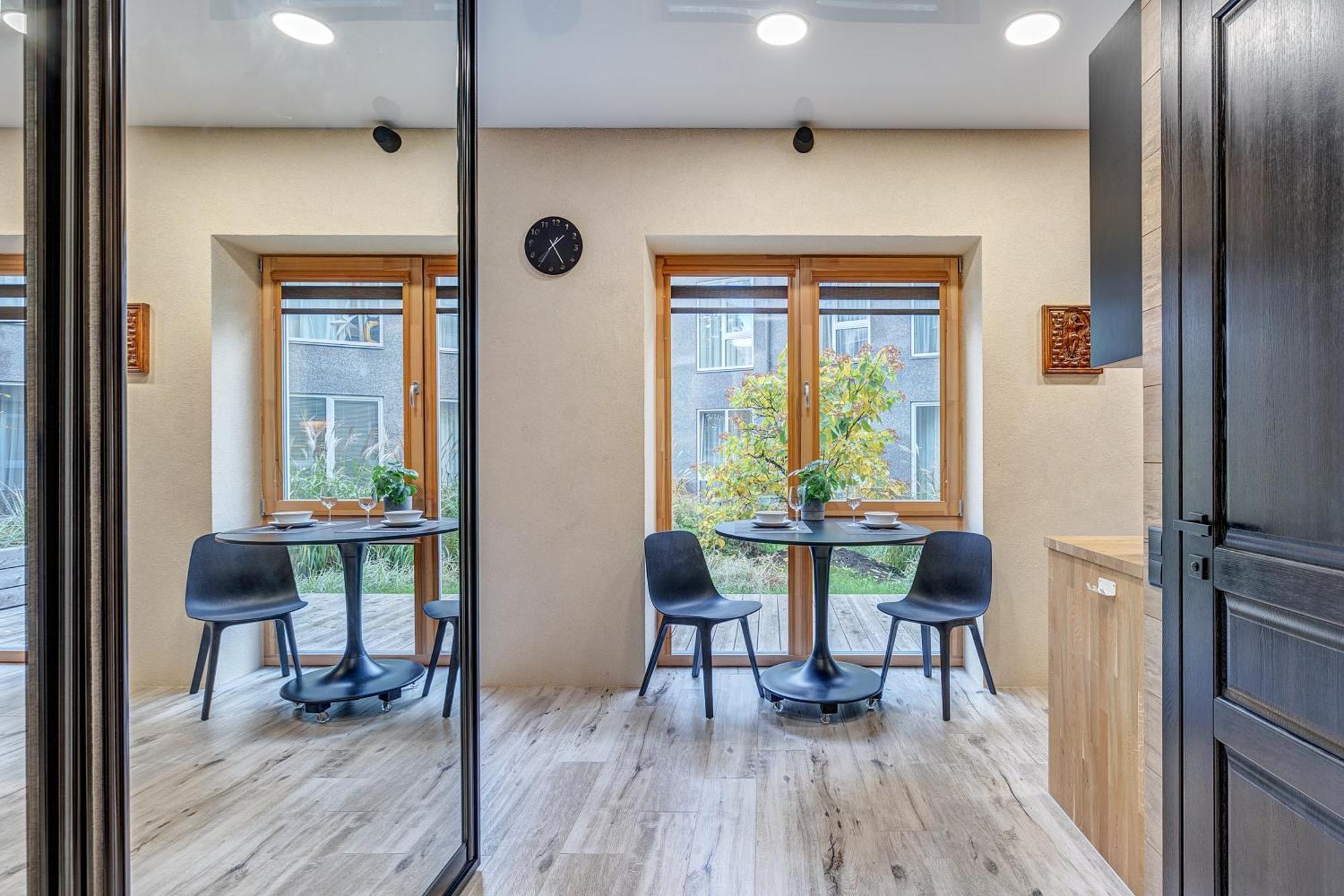 Apartament Cohost I Newly Built By Historical Bastion Wall, Self Check In *